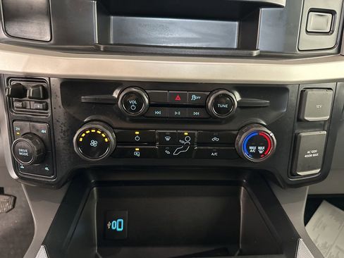 Used 2025 Ford F250 XLT w/ FX4 Off-Road Package image 20
