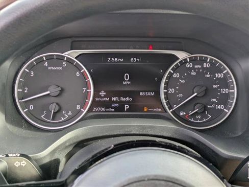 Used 2022 Nissan Rogue SV image 11