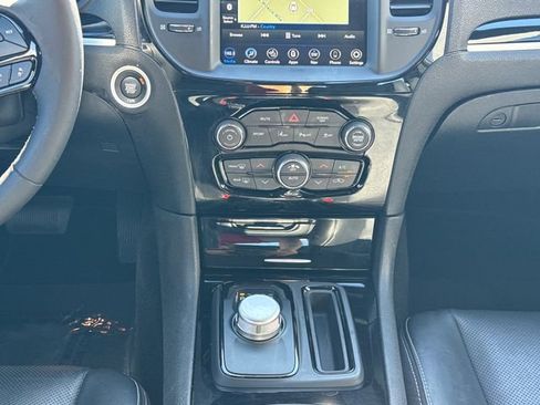 Used 2023 Chrysler 300 S w/ Comfort Group RWD image 23