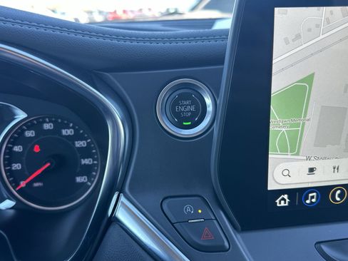 Used 2025 Chevrolet Blazer LT image 17