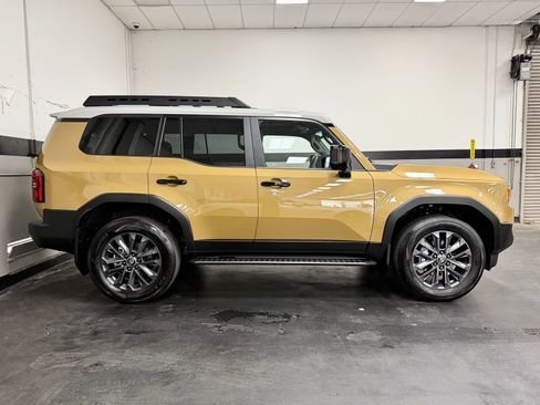 Used 2026 Toyota Land Cruiser w/ Premium Package AWD/4WD image 5