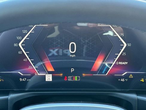 Used 2025 BMW i4 xDrive40i image 17