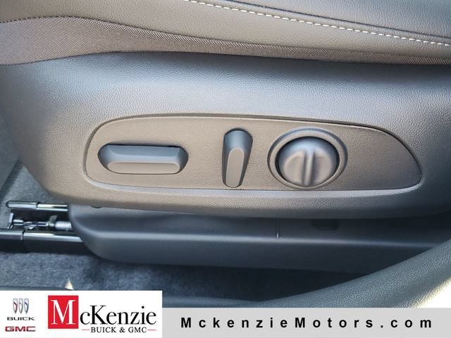 New 2026 Buick Envista Sport Touring w/ Convenience I Package FWD image 8