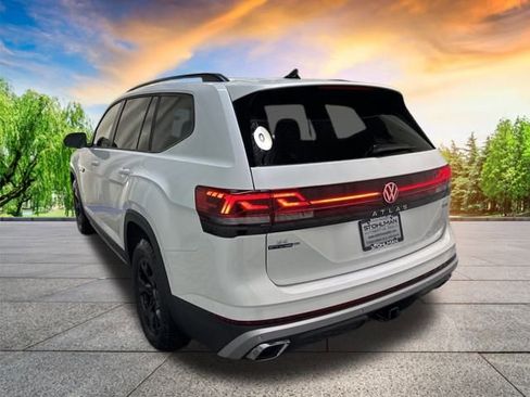 New 2026 Volkswagen Atlas Peak Edition AWD/4WD image 6