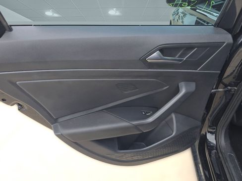 Used 2021 Volkswagen Jetta SEL Premium image 11