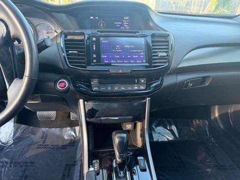 Used 2016 Honda Accord EX-L image 14