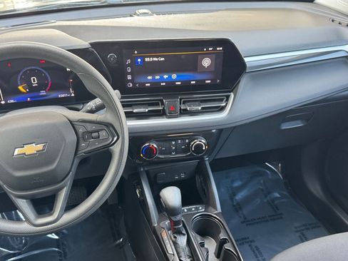 Used 2025 Chevrolet TrailBlazer LT image 21