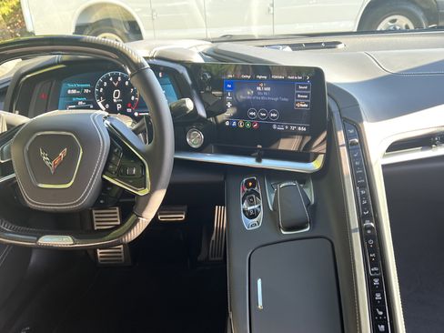Used 2023 Chevrolet Corvette Z06 image 30