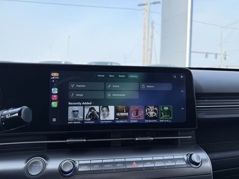 Used 2024 Hyundai Kona SEL image 14