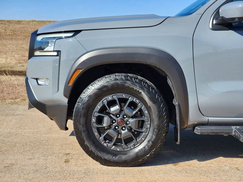 Used 2023 Nissan Frontier Pro-X w/ Pro-X Premium Package image 13