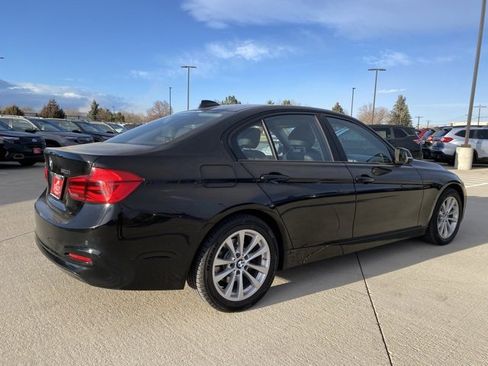 Used 2018 BMW 320i xDrive Sedan image 5