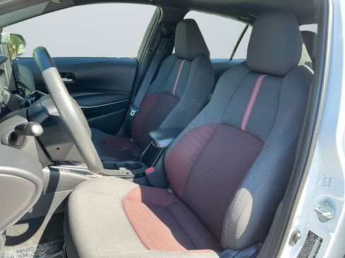 Used 2023 Toyota Corolla SE w/ Carpet Mat Package (TMS) FWD image 10