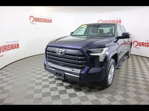 Used 2023 Toyota Tundra SR5 w/ SR5 Premium Package image 1