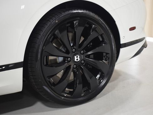 New 2026 Bentley Continental GT image 17