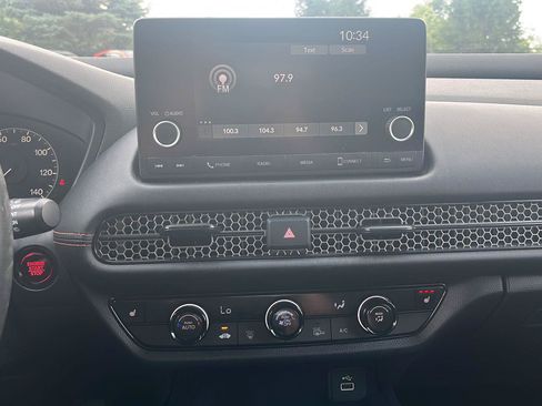 Certified 2024 Honda HR-V Sport image 12