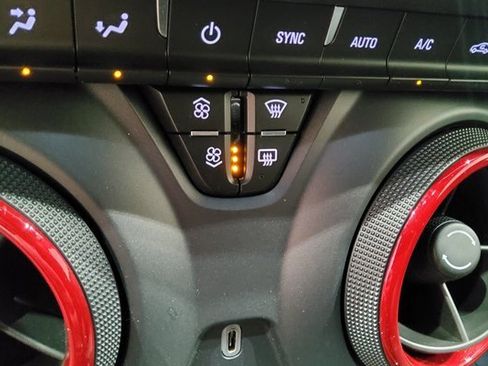 Used 2022 Chevrolet Blazer RS image 31