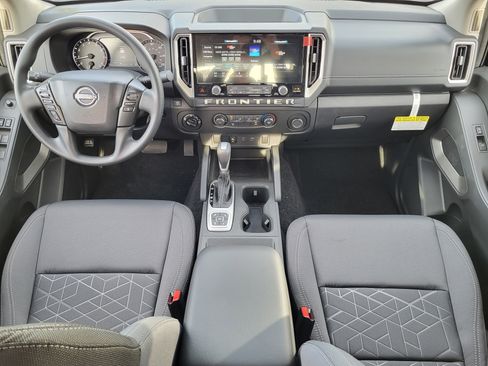 New 2026 Nissan Frontier SV w/ Tow Package image 10
