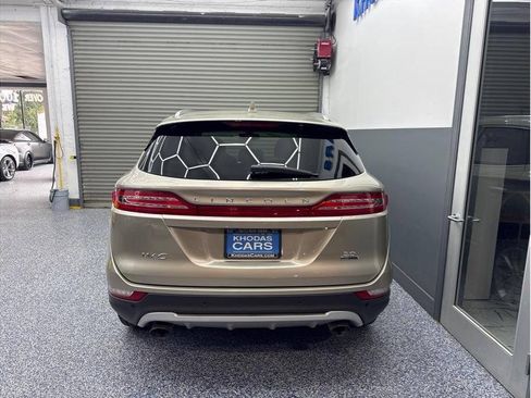 Used 2015 Lincoln MKC FWD w/ Equipment Group 101A Select image 4