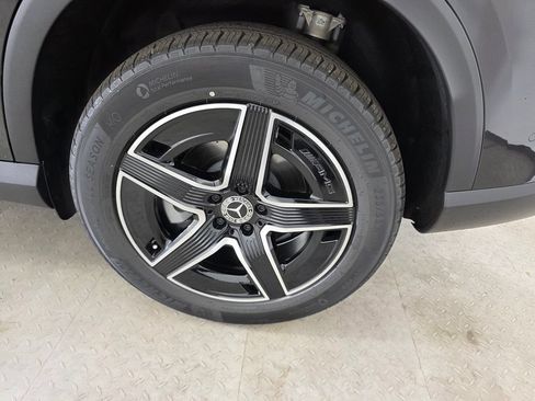 New 2027 Mercedes-Benz GLC 300 image 12