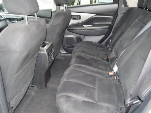 Used 2019 Nissan Murano S AWD/4WD image 38