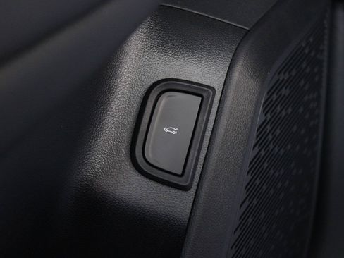 New 2027 GMC Terrain Denali w/ LPO, Floor Liner Package AWD/4WD image 26