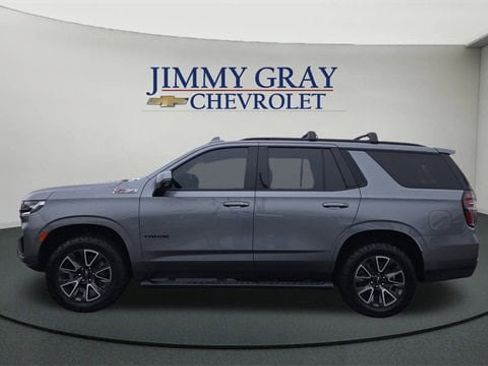 Used 2022 Chevrolet Tahoe Z71 w/ Luxury Package image 6