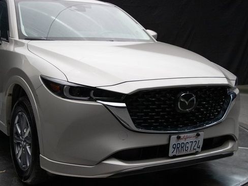 Used 2025 MAZDA CX-5 AWD 2.5 S w/ Preferred Package image 3