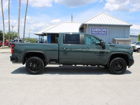 Used 2025 Chevrolet Silverado 2500 LT w/ Trail Boss Package AWD/4WD image 13
