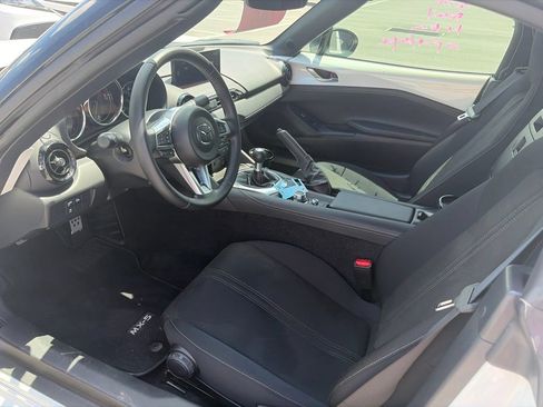 Used 2025 MAZDA MX-5 Miata Club RWD image 6