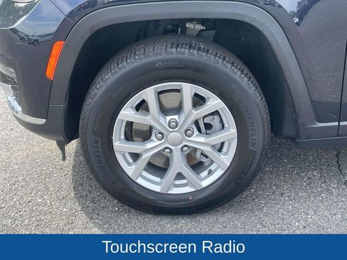 Used 2023 Jeep Grand Cherokee L Limited image 11