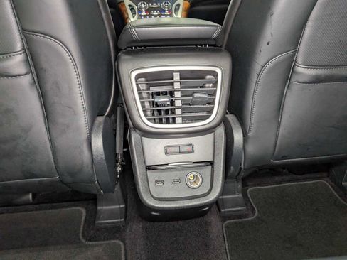 Used 2017 Lincoln MKX Reserve AWD/4WD image 22