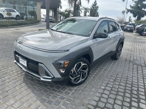 New 2026 Hyundai Kona SEL Premium image 2
