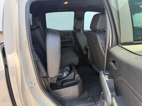 Used 2026 Chevrolet Colorado Trail Boss AWD/4WD image 13