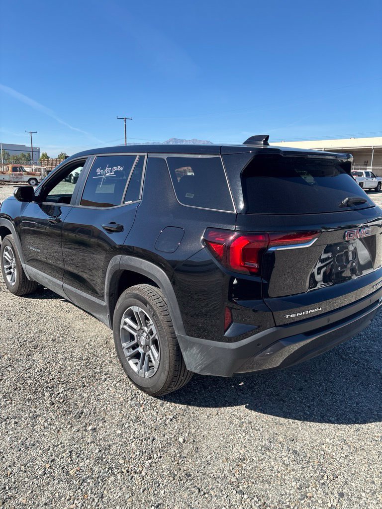 Used 2026 GMC Terrain Elevation FWD image 5