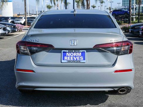 Used 2025 Honda Civic Sport image 6