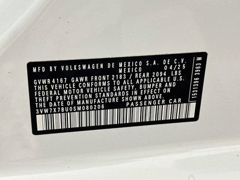 Used 2025 Volkswagen Jetta SE w/ Sunroof Package FWD image 31