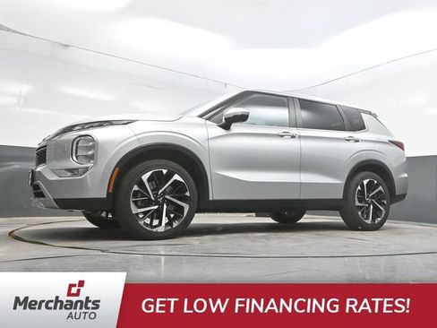 Used 2024 Mitsubishi Outlander SE AWD/4WD image 36