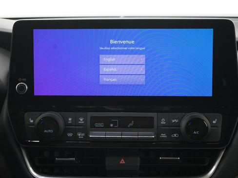 Used 2025 Toyota Grand Highlander AWD Hybrid image 19