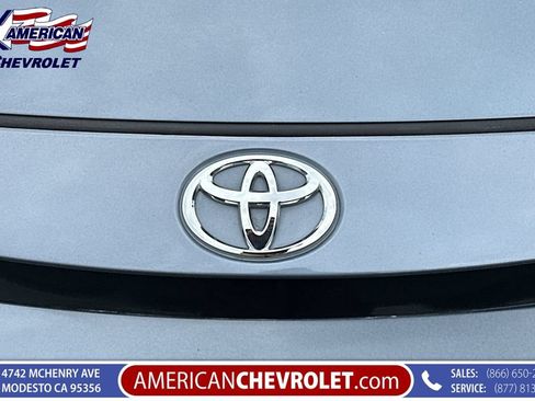 Used 2024 Toyota Corolla SE w/ SE Premium Package FWD image 38