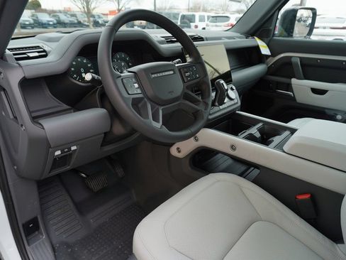 Certified 2026 Land Rover Defender 130 X-Dynamic SE AWD/4WD image 12
