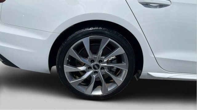 Used 2021 Audi A4 2.0T Premium Plus w/ Premium Plus Package AWD/4WD image 21