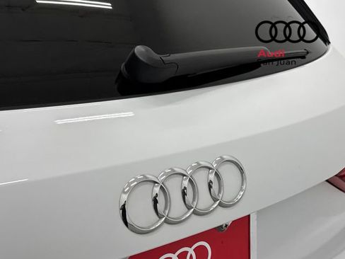 Used 2024 Audi Q3 2.0T Premium Plus image 13