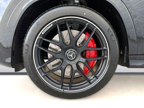 New 2026 Mercedes-Benz GLE 63 AMG S image 11