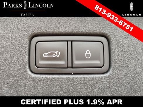 Used 2024 Genesis GV70 3.5T Sport AWD/4WD image 9