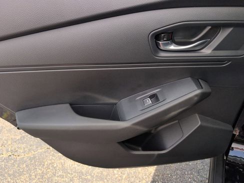 Used 2025 Honda Accord SE image 35