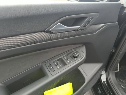 New 2025 Volkswagen Golf SE image 13