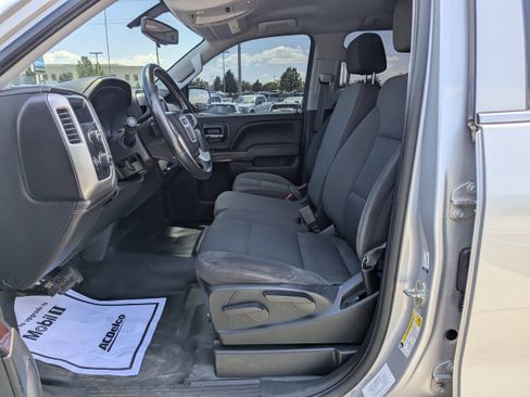 Used 2017 GMC Sierra 1500 SLE w/ Suspension Package, Off-Road AWD/4WD image 12