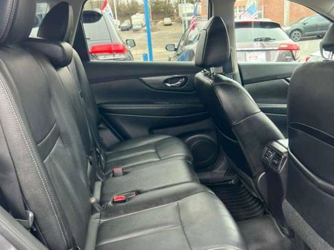 Used 2016 Nissan Rogue SL w/ SL Premium Package image 21