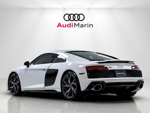 Used 2021 Audi R8 V10 RWD image 3