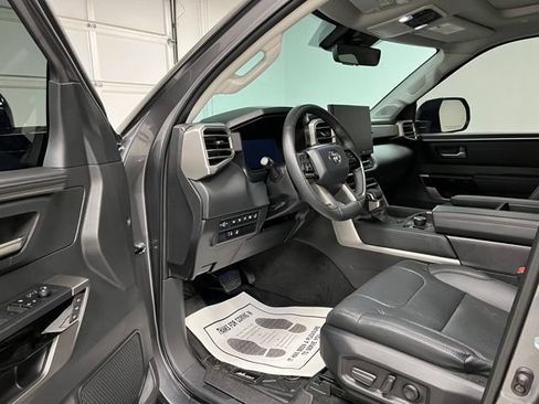 Used 2024 Toyota Tundra Limited AWD/4WD image 20